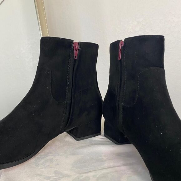 Faux Suede Square Toe Minimalist Office Officesiren Work Black Ankle Boots US 8 - Picture 5 of 8